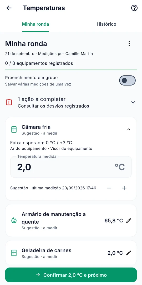 Tela de registro de temperaturas da Sanito, com os equipamentos e a faixa de temperatura esperada para cada um